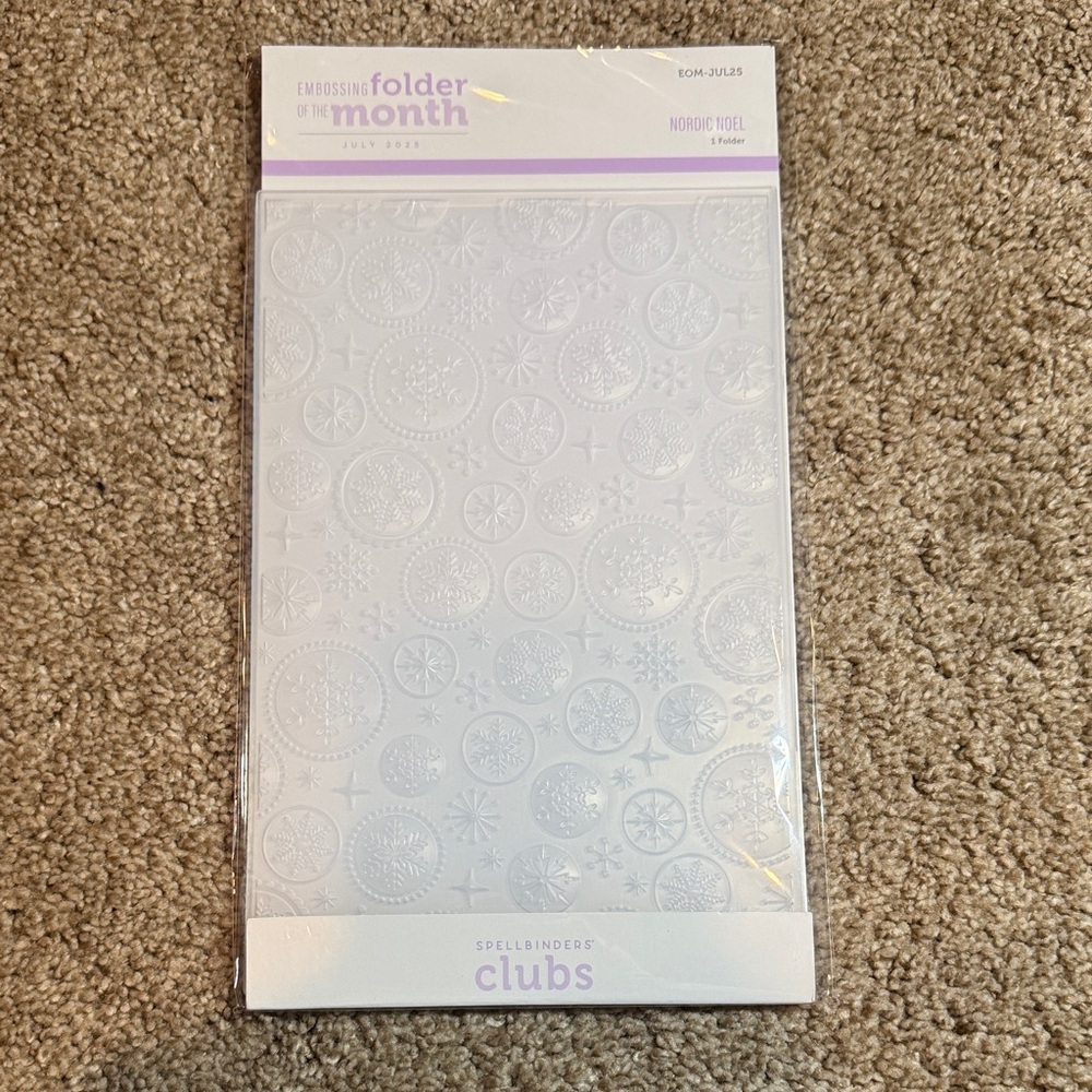 Spellbinders Embossing Folder Starry Snowfall